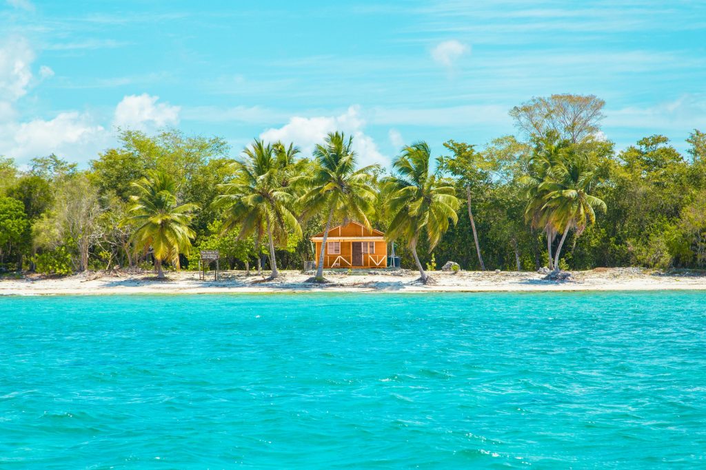 Real Estate Investment Tips Maximizing Returns in the Bahamas